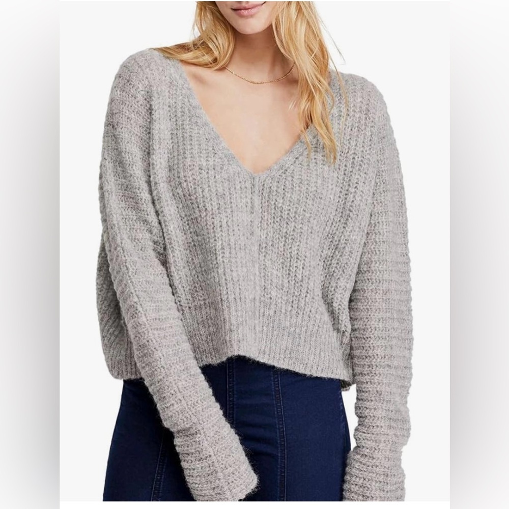 FREE PEOPLE Moonbeam sweater.  Size: XS